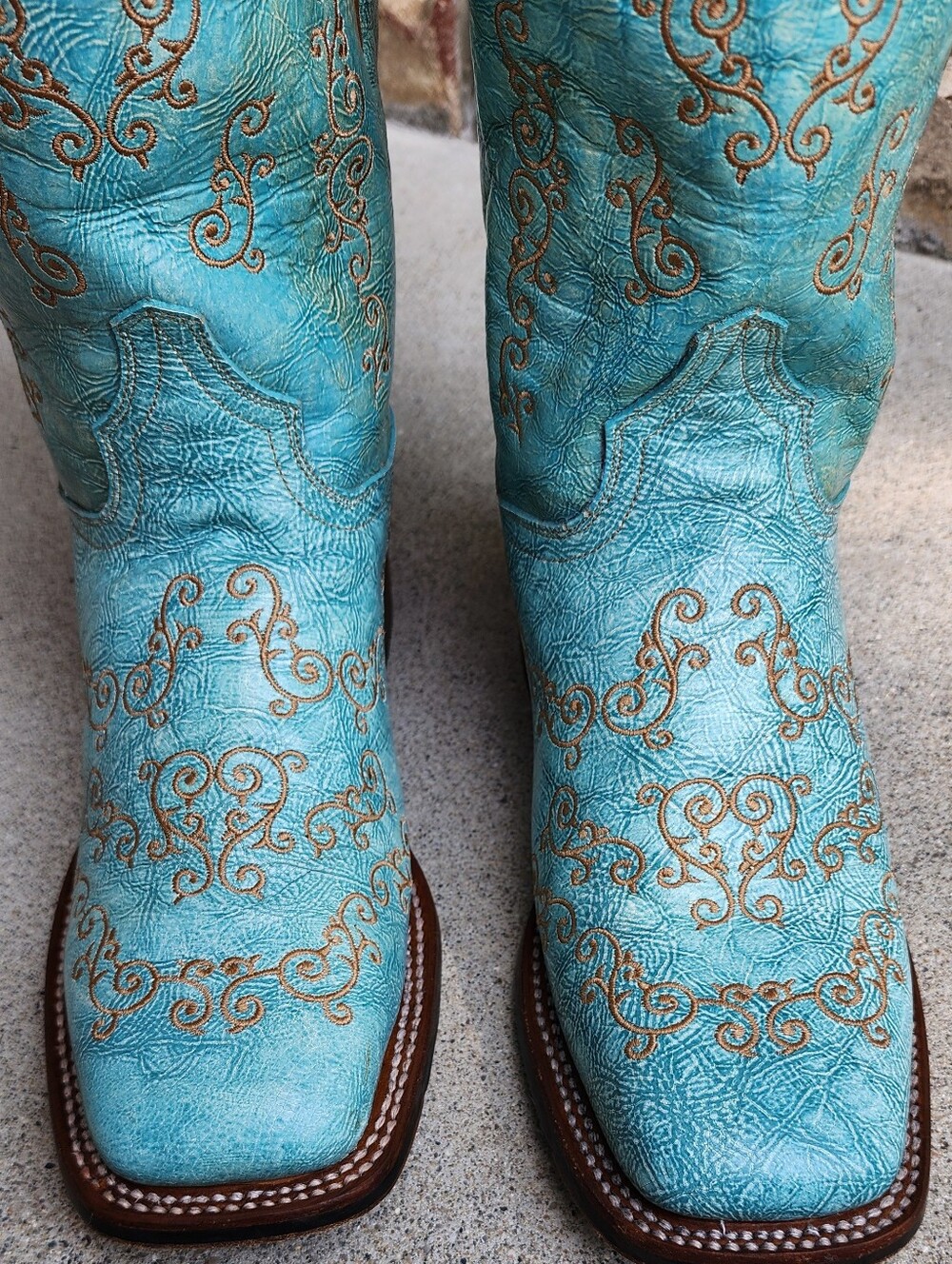 Dab Post Cowgirl Certified Boots - Picture 4 of 12